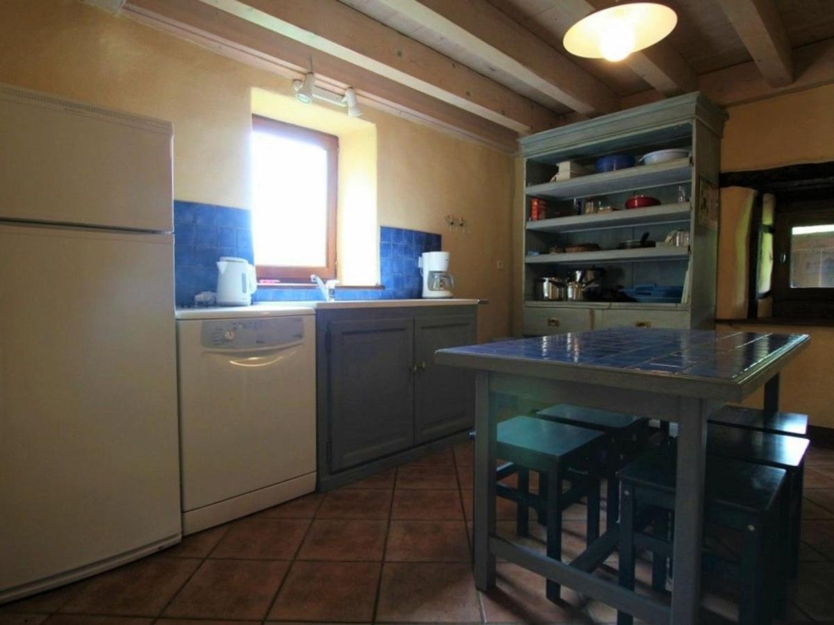 Gîte Villeneuve-d'Allier, 4 pièces, 6 personnes - FR-1-582-208 Extérieur photo